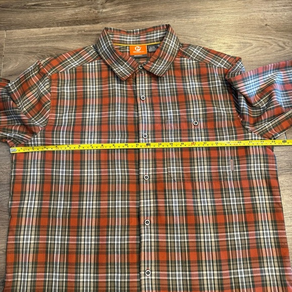 Merrell Men's Plaid Long Sleeve Button Down Shirt Size Large - Picture 5 of 7